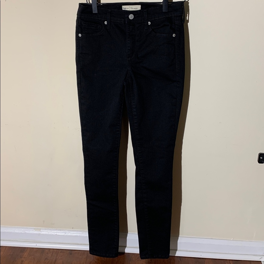 Gap True Skinny jeans